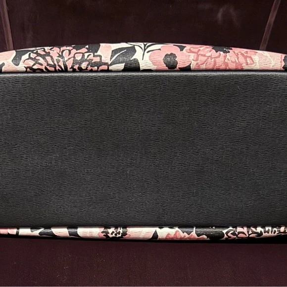 Kate Spade Pink and Black Dahlia Tote. EUC - Picture 4 of 6